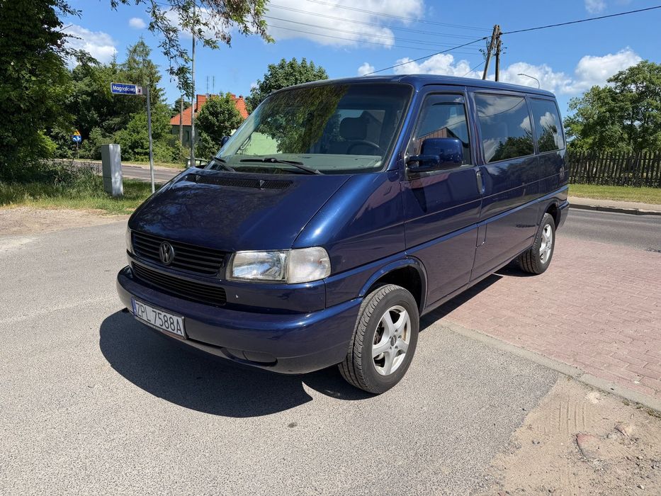Volkswagen Caravelle Zadbany egzemplarz! Ogrzewanie postojowe ! Tempomat ! Zarejestrowany!