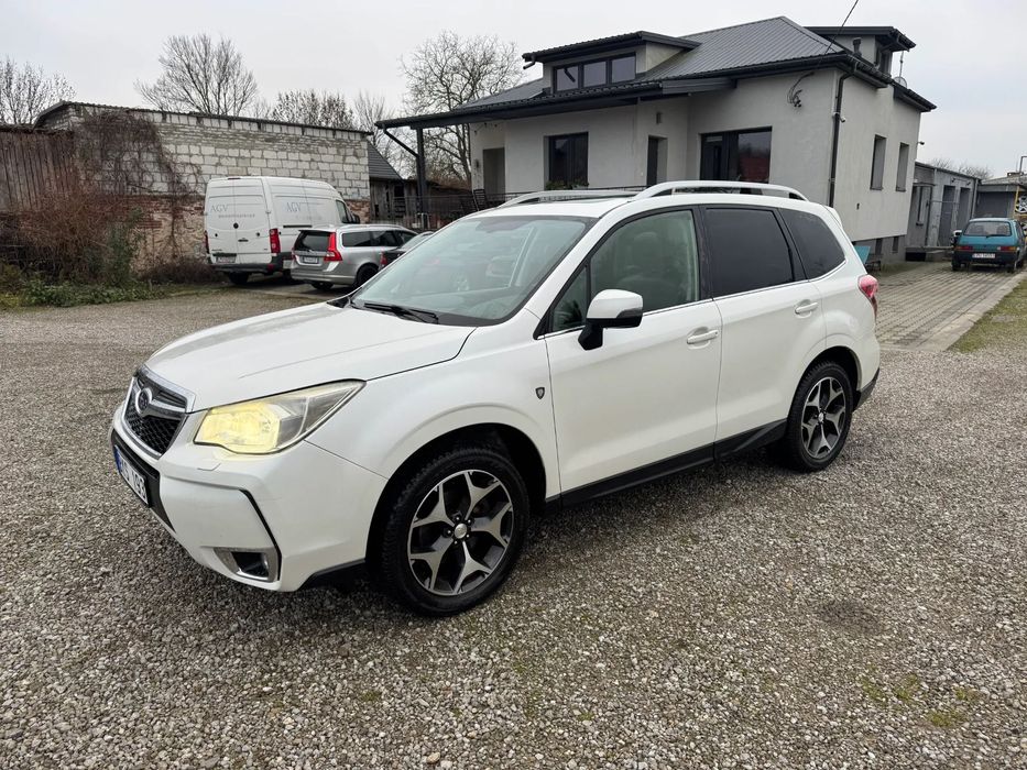 Subaru Forester XT 241KM wersja europejska 4 generacja