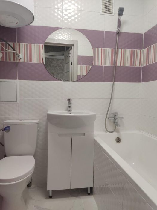 Аквапарк, Тернопільська! Класна 2к.  Ремонт + роздільні кімнатами!