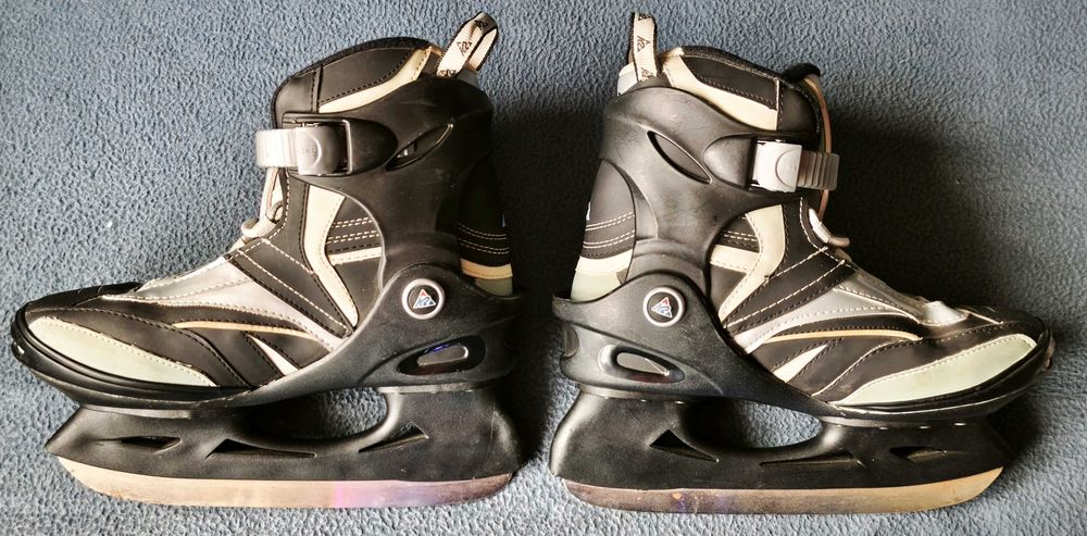 Łyżwy hokejowe K2 Ice Shadow rozmiar 41,0, wkładki 25,5 cm