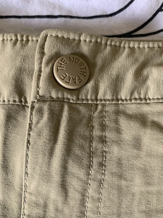 Шорти The North Face