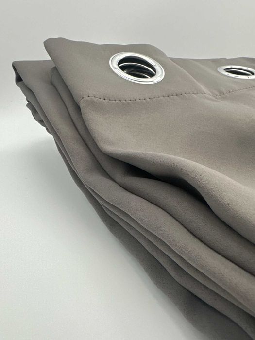 Pack de 2 cortinas térmicas blackout Pony Dance 140×280 cm cinzento