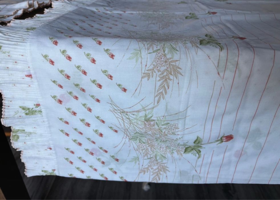 Lençóis de casal 197x254 e uma fronha piubelle