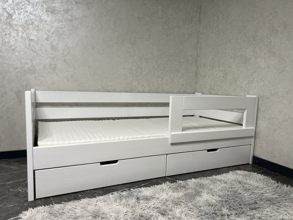 Ліжко дитяче дерев'янне, без зрощення