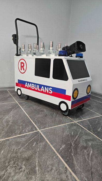 Wódkowozy na wynajem, straż, policja, ambulans! Zarezerwuj swój termin