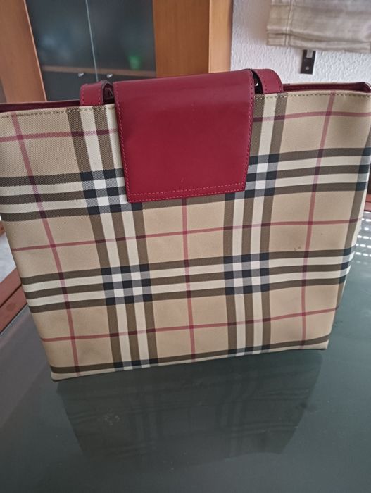 Carteira original Burberry