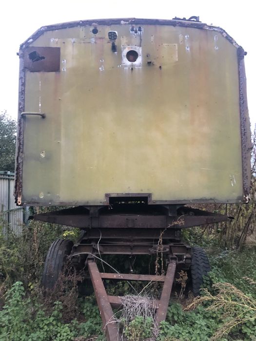 Вагончик кунг на рамі причепа