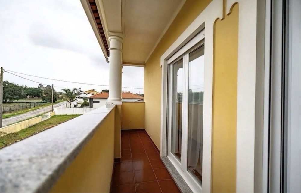 Moradia T4 Isolada com 2.235 m² de Terreno em Mira