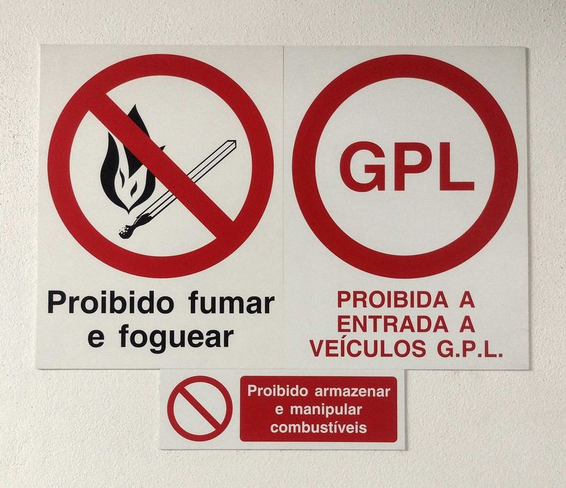 Arrendamento de garagem na Quinta das Marianas - Parede, Carcavelos
