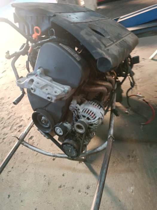 Motor e caixa  de Golf 5 Gasolina