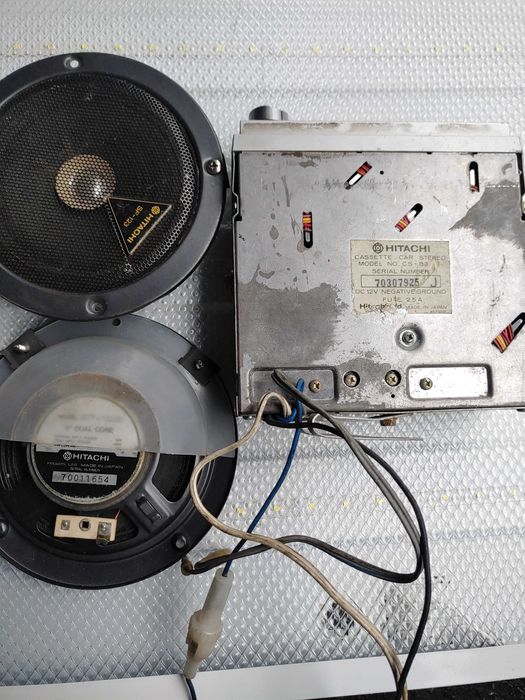 автомагнитола hitachi CS B3
