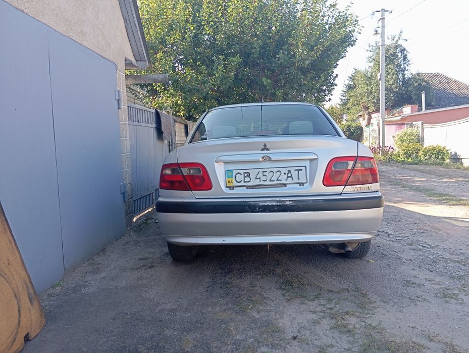 Mitsubishi Карізма 2002