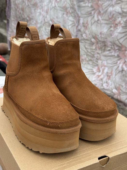UGG Neumel chelsea chestnut platform угги оригінал