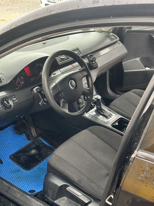 Volkswagen Passat B6 2.0 дизель, автомат