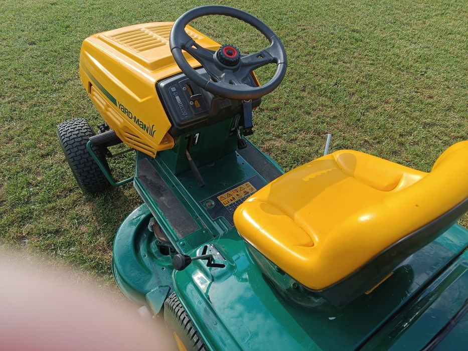 Traktorek Yard Man TE 4125