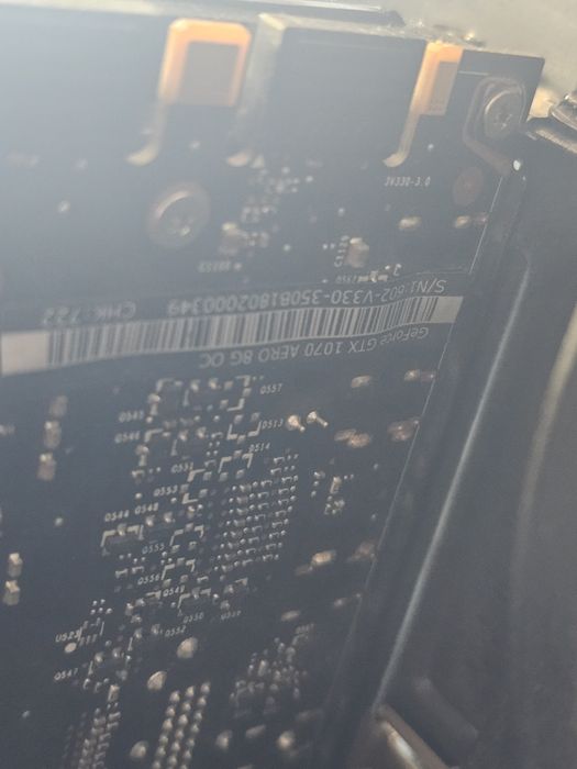 I5 8400 / 16GB RAM / 512 GB SSD /GTX 1070 OC