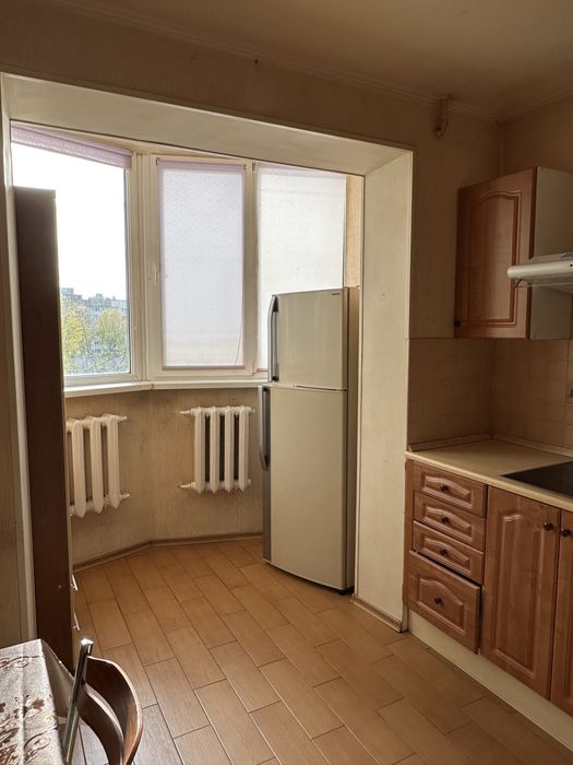 Сдам светлую уютную квартиру район Южного рынка