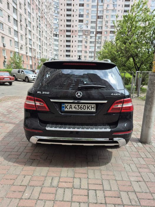 Продам мерседес ML 350, 3.5 обьем
