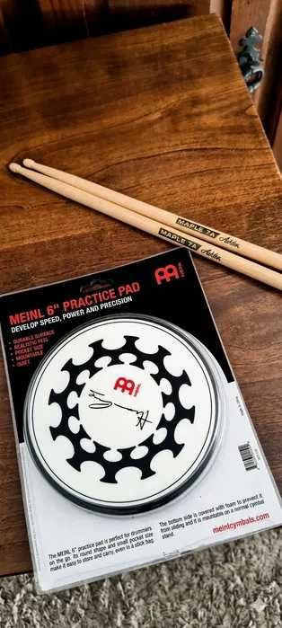 Pad de treino Bateria MEINL 6" + Baquetas Maple 7A