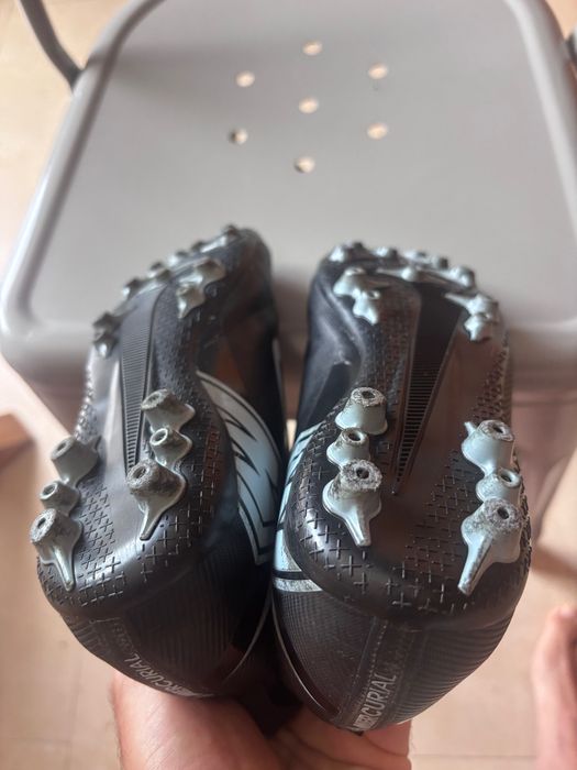 Chuteiras de criança tamanho 34 Nike
