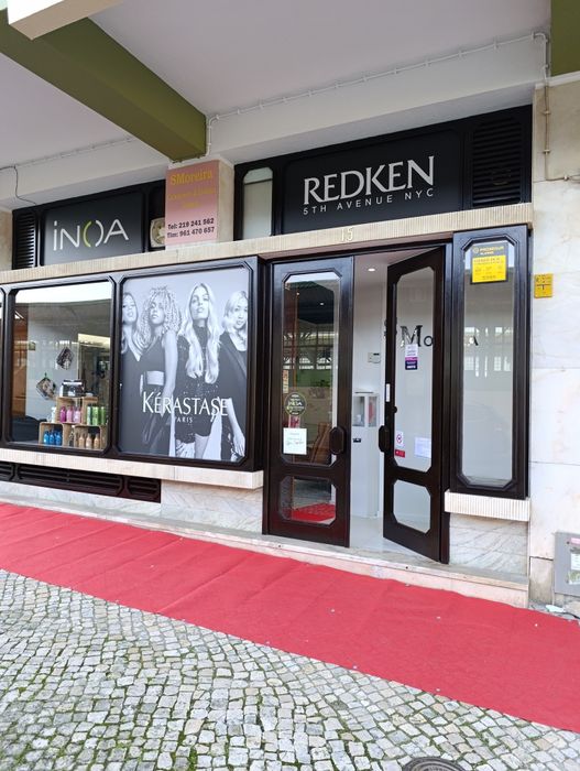 Oportunidade de Negócio – Aluguer de Gabinete  de Estética em Cabeleireiro APARTiR DE 7 Junho
