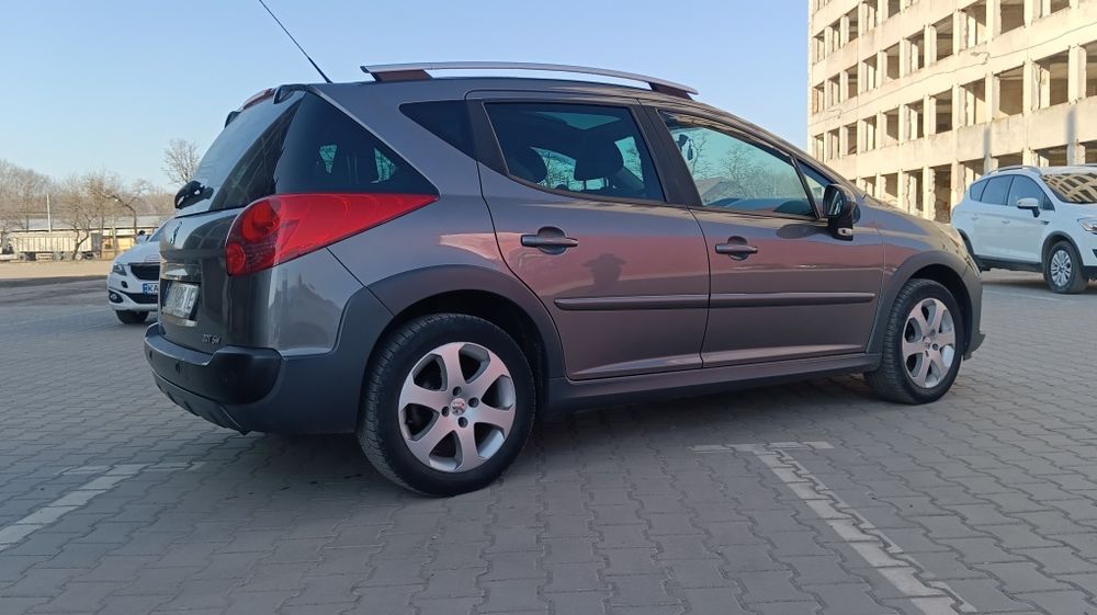 Пежо 207 універсал allroud