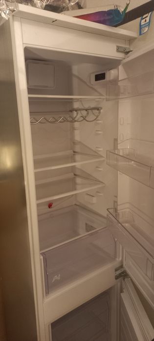 Combinado Encastre IKEA TINAD (NOVO) + Arca Vertical SIEMENS 312L