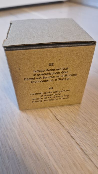 Świeczka zapachowa GLOW - jabłkowa