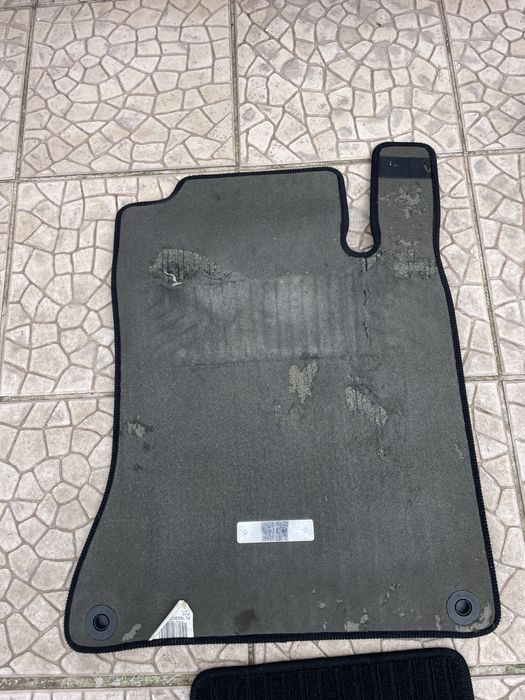 Tapetes ORIGINAIS usados Mercedes-Benz A180  W176