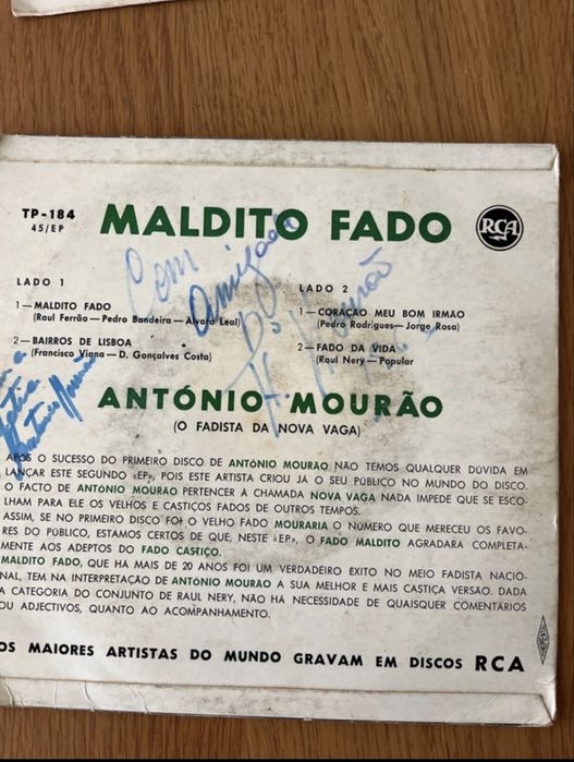 Vinis António Mourão Fadista