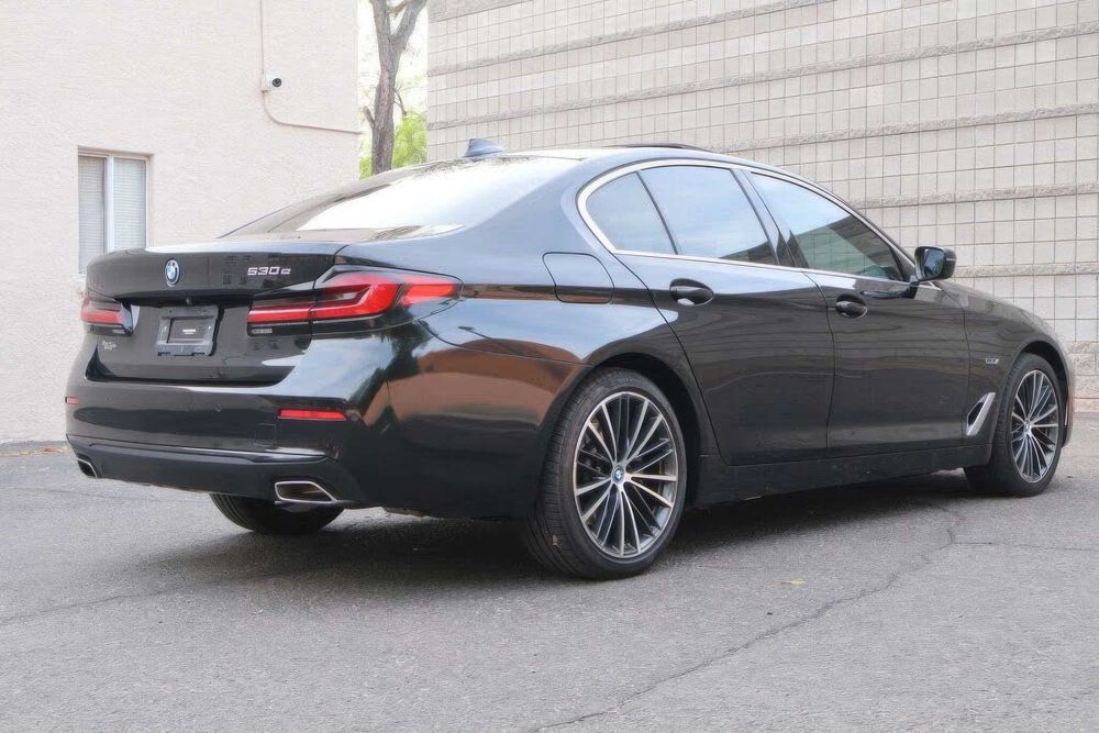 BMW 530e G30      2021