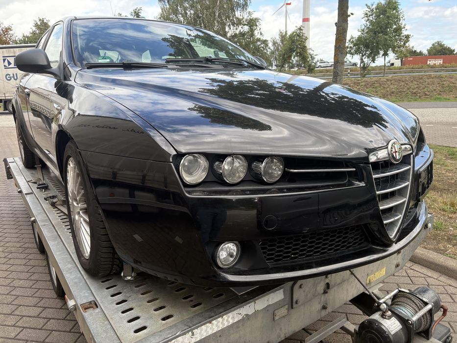 Alfa Romeo 159 2.2 jts kolor 601 ksenon skóra alufelgi 17