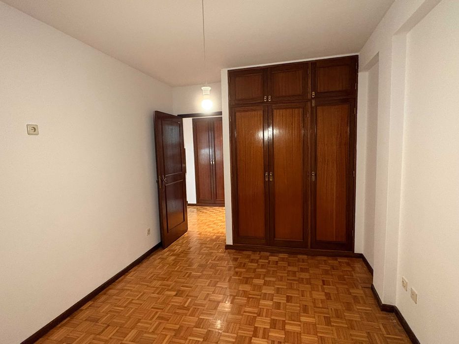 Arrenda-se Apartamento T1