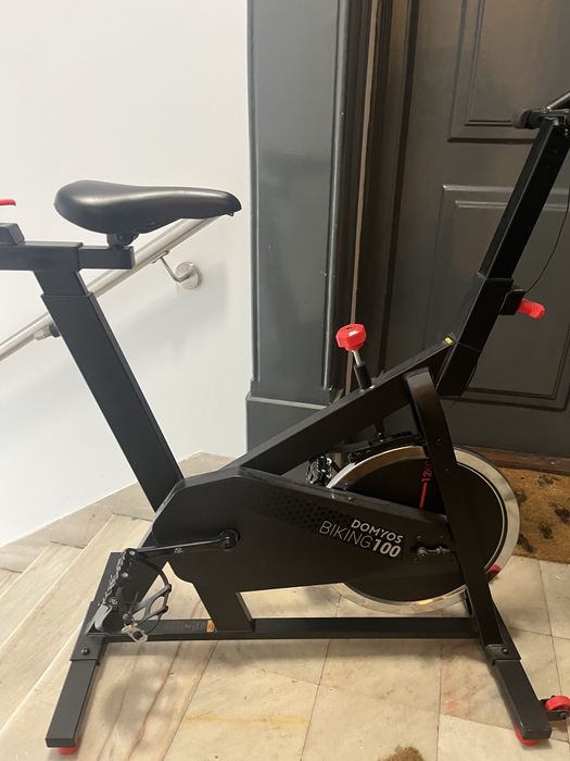 Stationary Bicycle473869814061475840