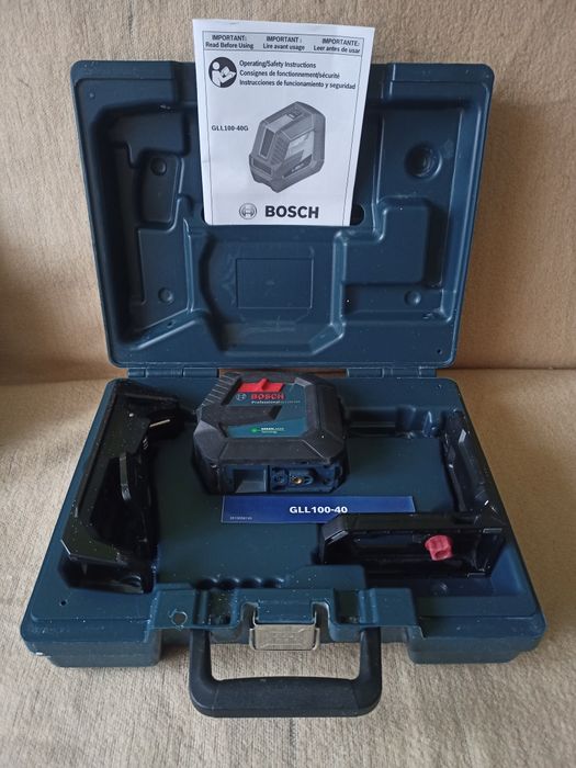 Laser krzyżowy BOSCH PROFESSIONAL GLL100-40G  praktycznie nie używany