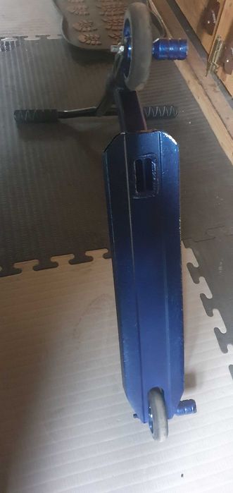 Hulajnoga Pro
Bestial wolf Booster B10