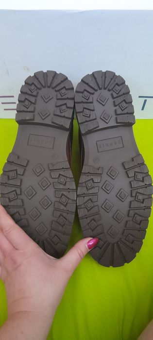 Kozaki męskie Esprit r 40