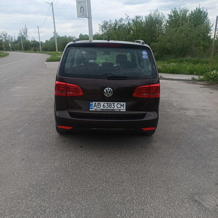 Volkswagen Touran, 2013 рік
