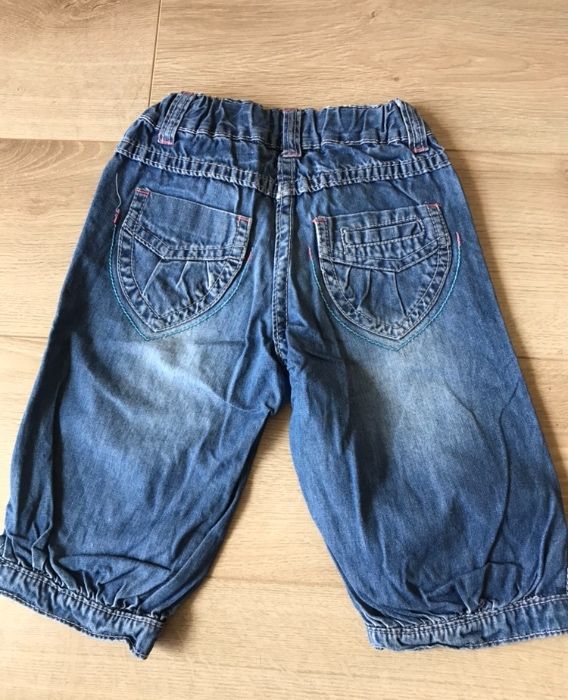 Calça de ganga de menina, 3 anos