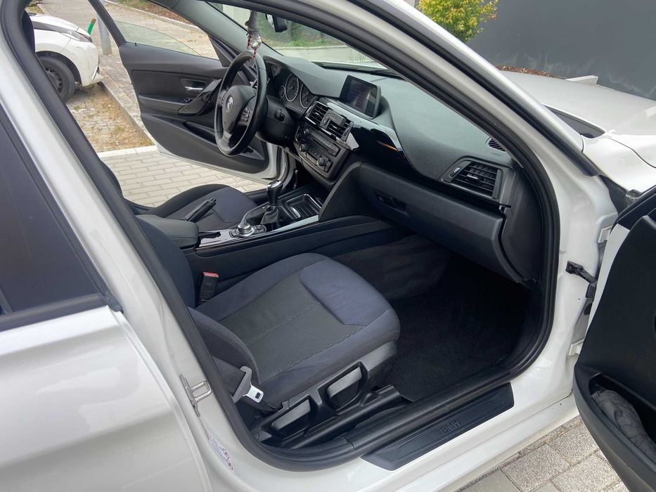 **Para vender até ao fim de semana** BMW 316d F30 De 2012