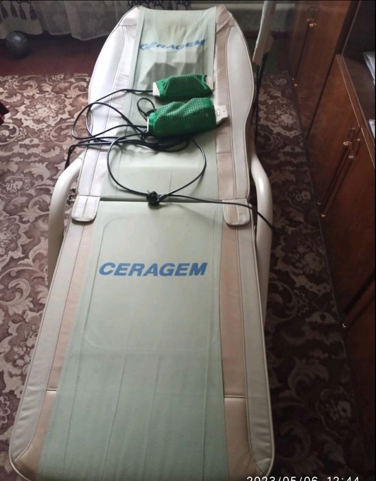 Продам масажне ліжко ceragem