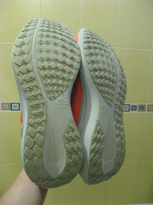 Кроссовки Nike  43