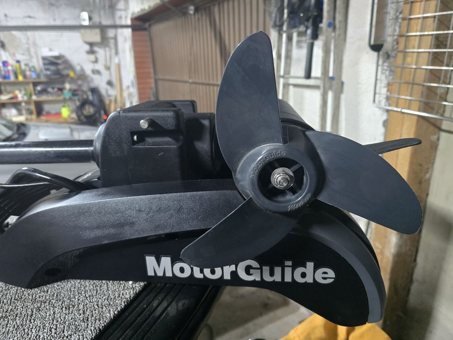 MotorGuide Xi5-80FW 24V FP SNR GPS Trolling Motor