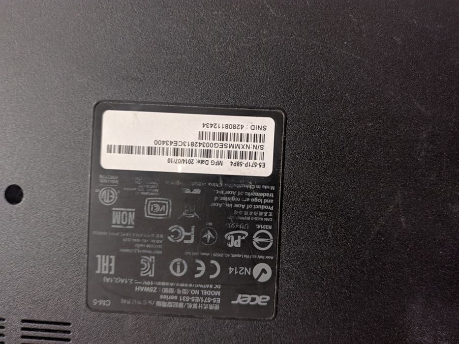 Ноутбук Acer на запчастини або ремонт E5-571P-58P4 HP 625 HSTNN-I86C-5