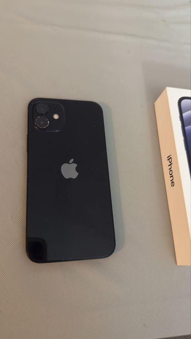 Iphone 12 64GB com caixa original e varios acessorios