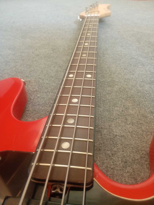 Gitara basowa Jolana Galaxis