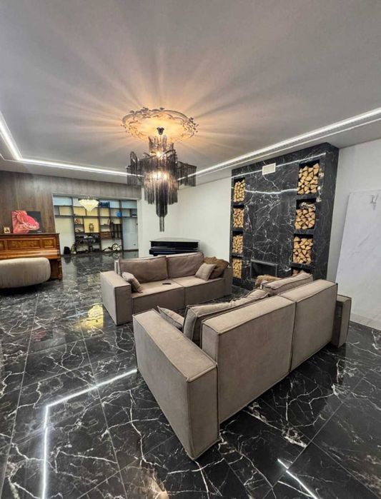 Продам элитный дом в Совиньоне с дизайнерским ремонтом