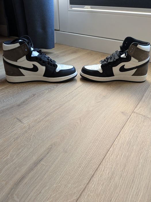 Nike Air Jordan 1 High Dark Mocha
