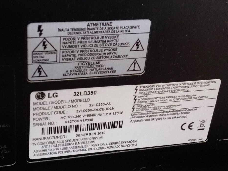 TV LG 32" (32LD350) – Com Imagem Defeituosa (Tem som) – Para Reparar/Peças