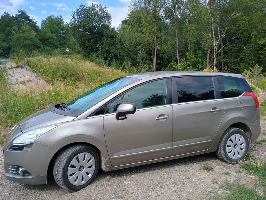 Продам автомобіль Peugeot 5008, 2011р.,  дизель, 1.6 л.